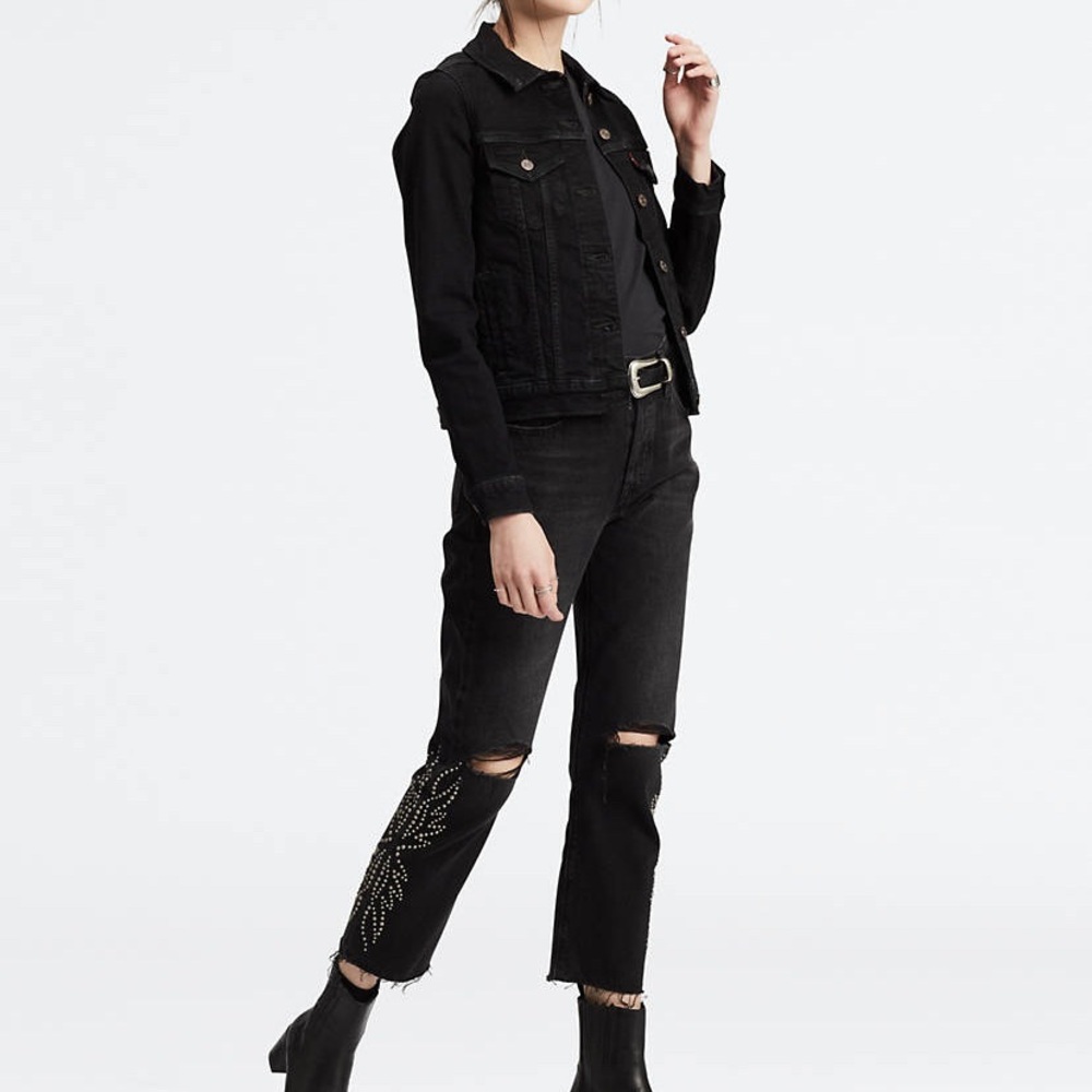 Levi’s Cropped Jeans